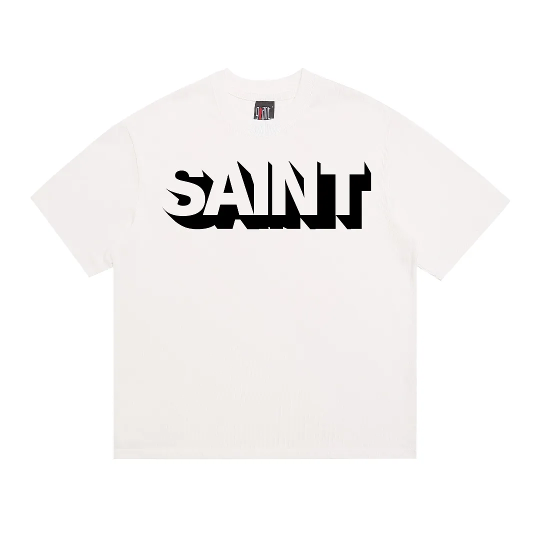 Saint Michael's vintage printed "aint" letters on the chest are washed, distressed and trendy. Vintage loose short sleeves. Digital white ink direct injection. The fabric is breathable and the pattern is three-dimensional and clear. Fabric: Double yarn 240g Style number: S926 Size: S-M-L-XL Color: White Price: P110